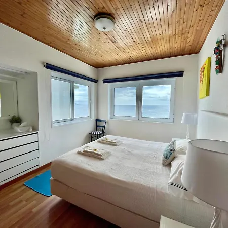 Sea House *